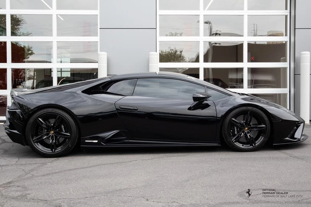 2021 Lamborghini Huracan - Image 8 of 18