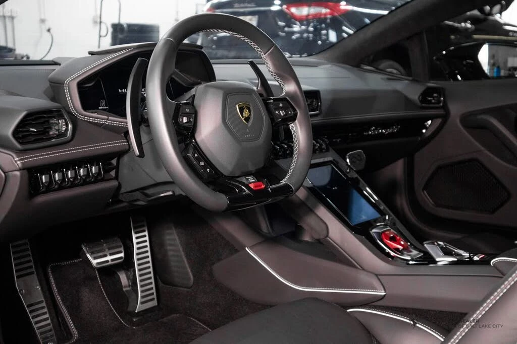 2021 Lamborghini Huracan - Image 13 of 18