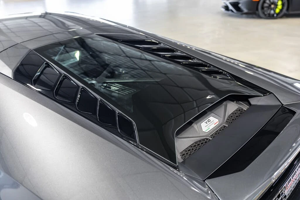 2021 Lamborghini Huracan - Image 16 of 31