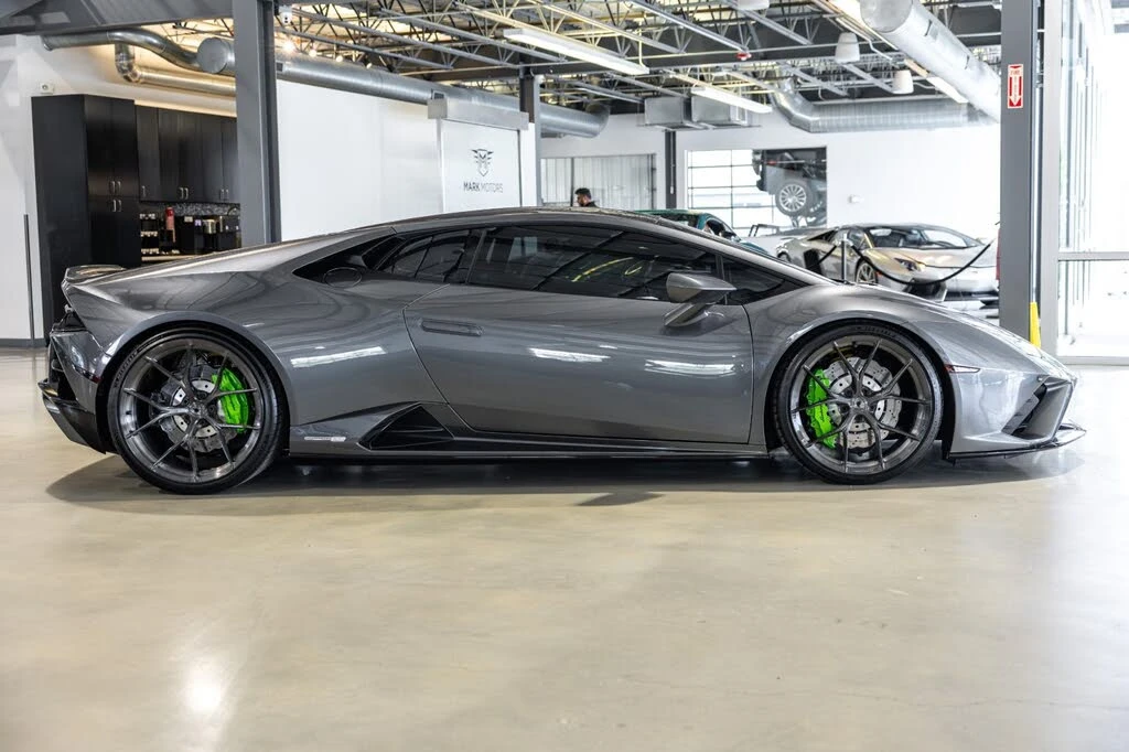 2021 Lamborghini Huracan - Image 7 of 31