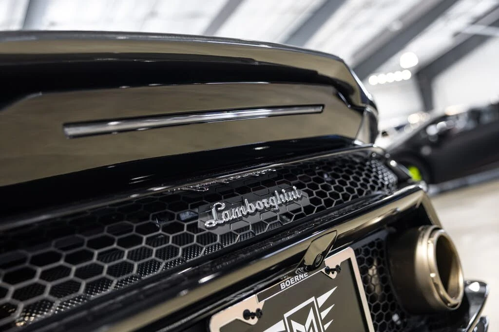 2021 Lamborghini Huracan - Image 18 of 31