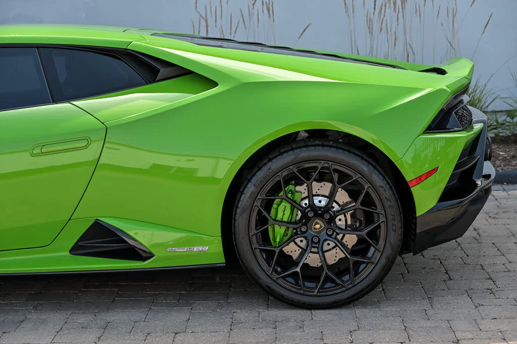 2021 Lamborghini Huracan - Image 12 of 31