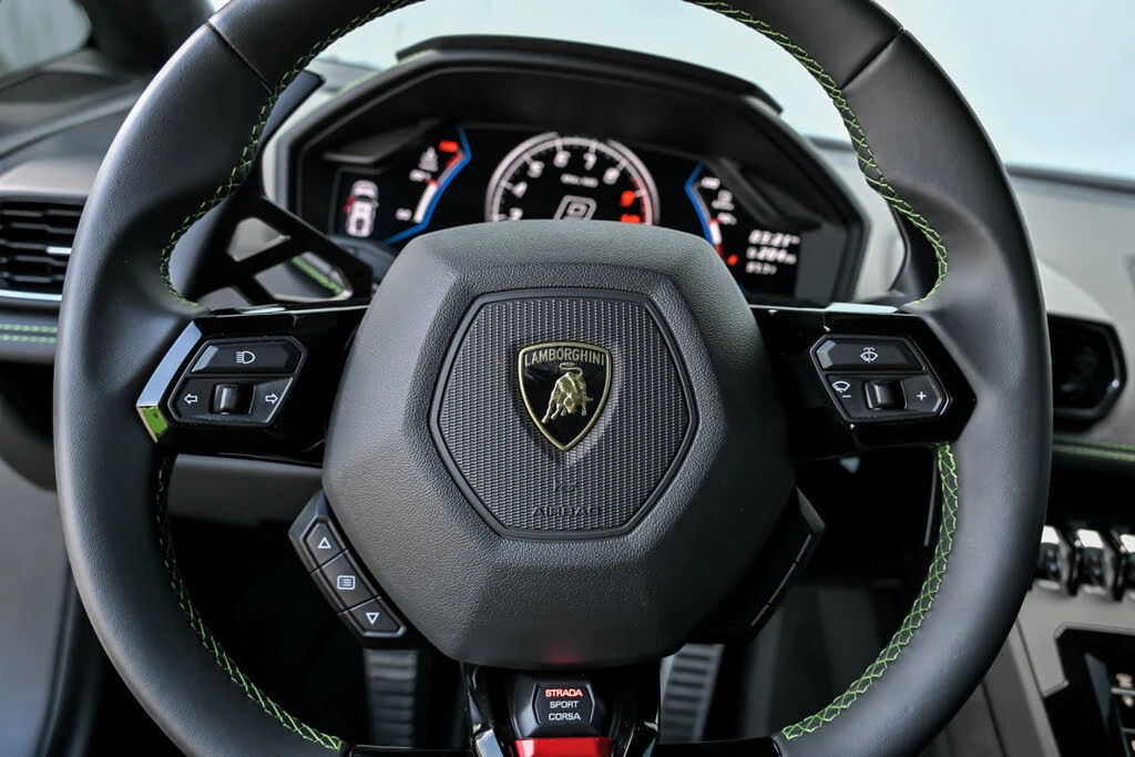 2021 Lamborghini Huracan - Image 31 of 31