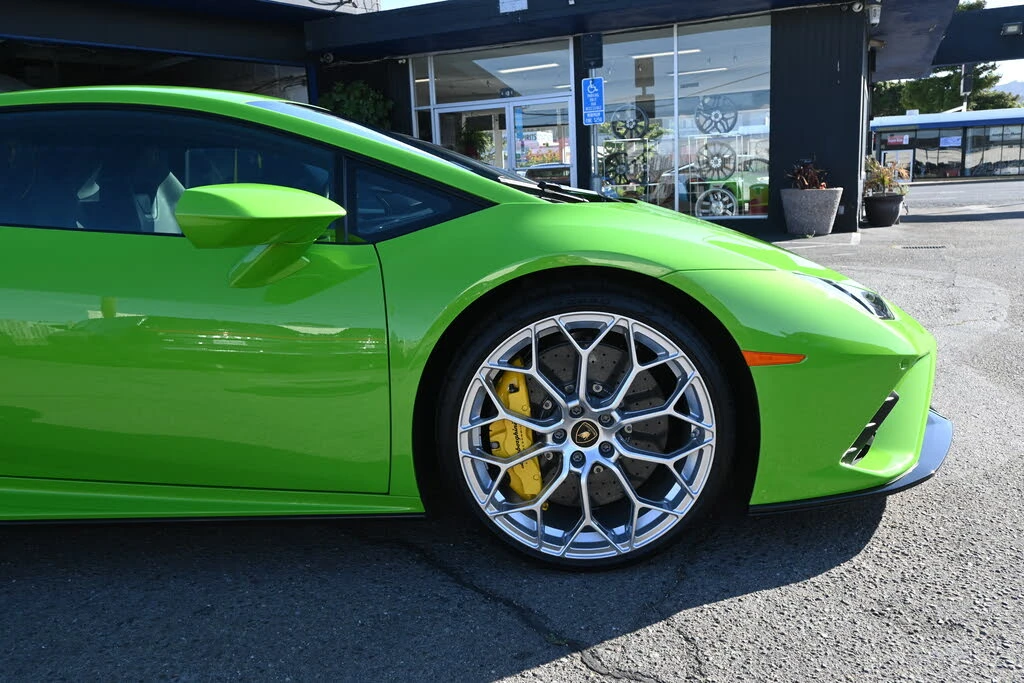 2021 Lamborghini Huracan - Image 18 of 31