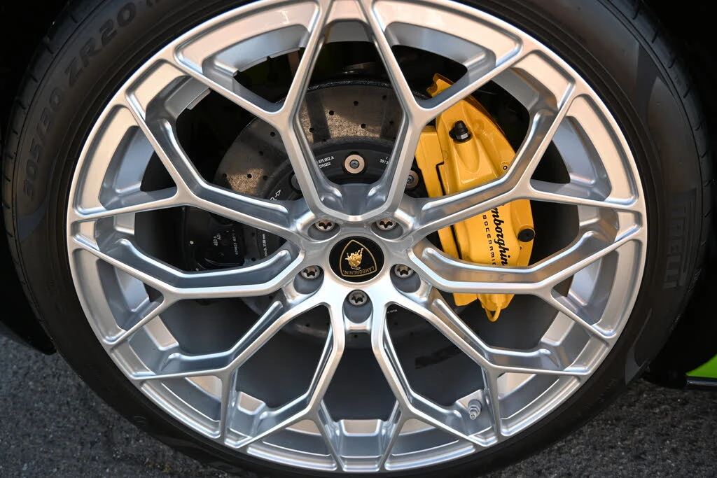 2021 Lamborghini Huracan - Image 22 of 31