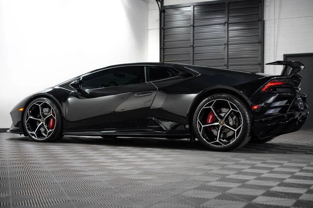 2021 Lamborghini Huracan - Image 17 of 31