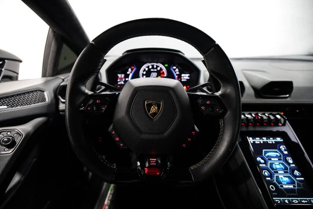 2021 Lamborghini Huracan - Image 19 of 31