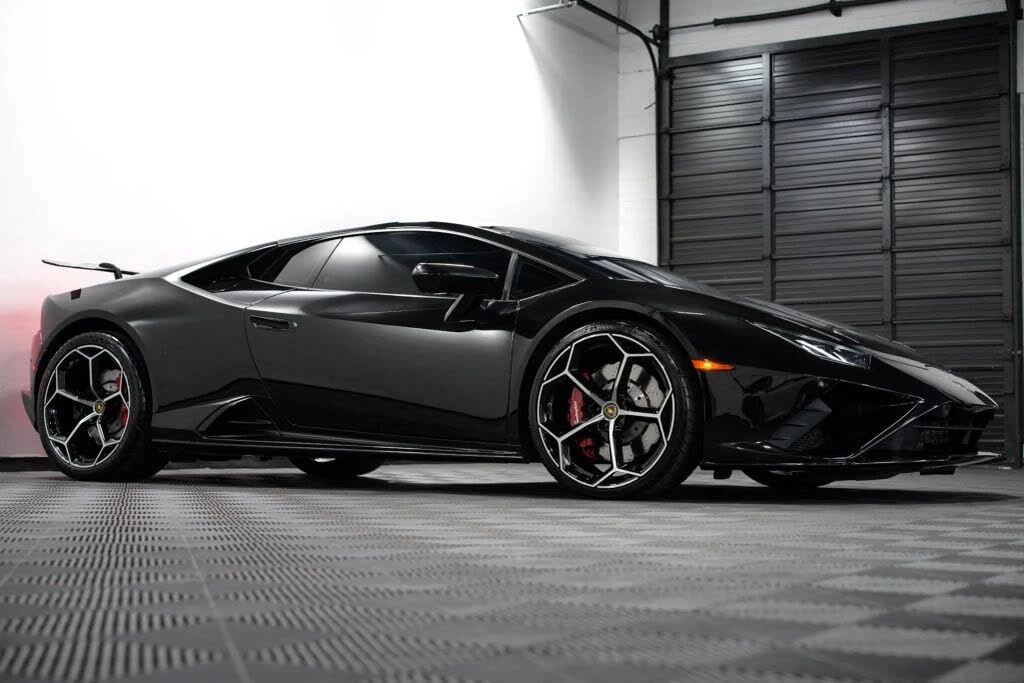 2021 Lamborghini Huracan - Image 8 of 31