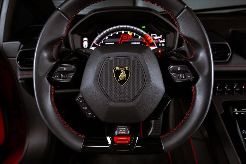 2021 Lamborghini Huracan - Image 14 of 31