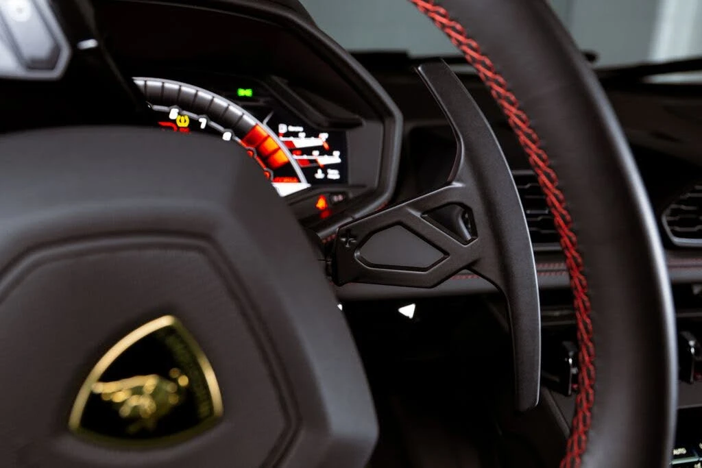 2021 Lamborghini Huracan - Image 16 of 31