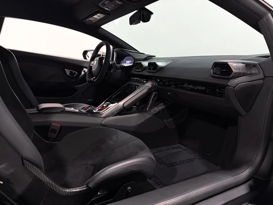 2021 Lamborghini Huracan LP610-2 EVO - Image 25 of 26