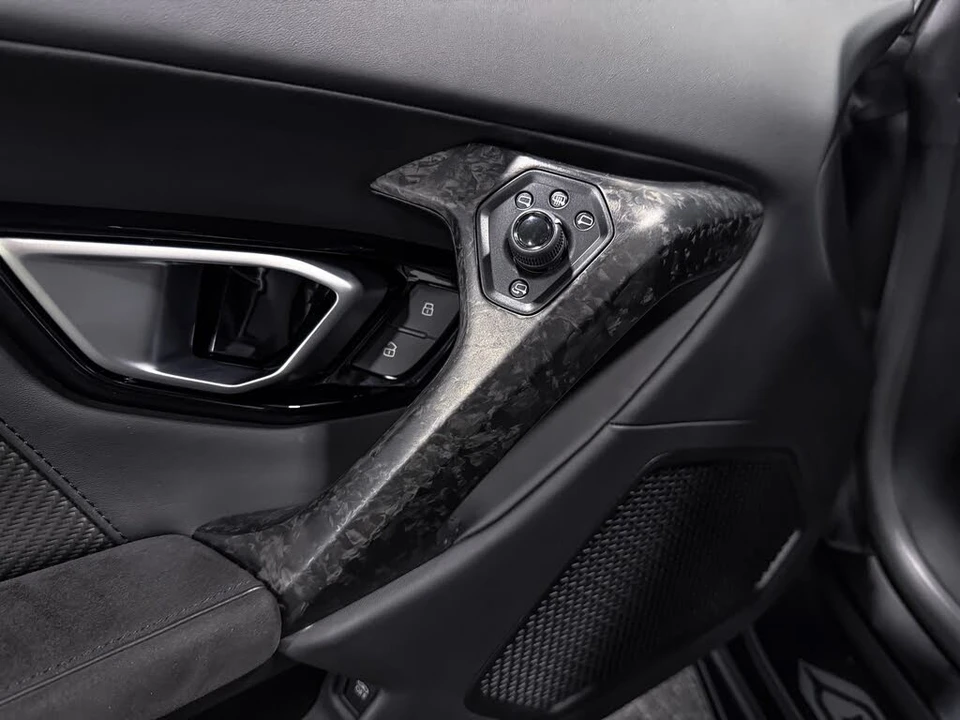 2021 Lamborghini Huracan LP610-2 EVO - Image 10 of 26