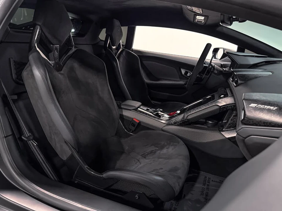 2021 Lamborghini Huracan LP610-2 EVO - Image 24 of 26