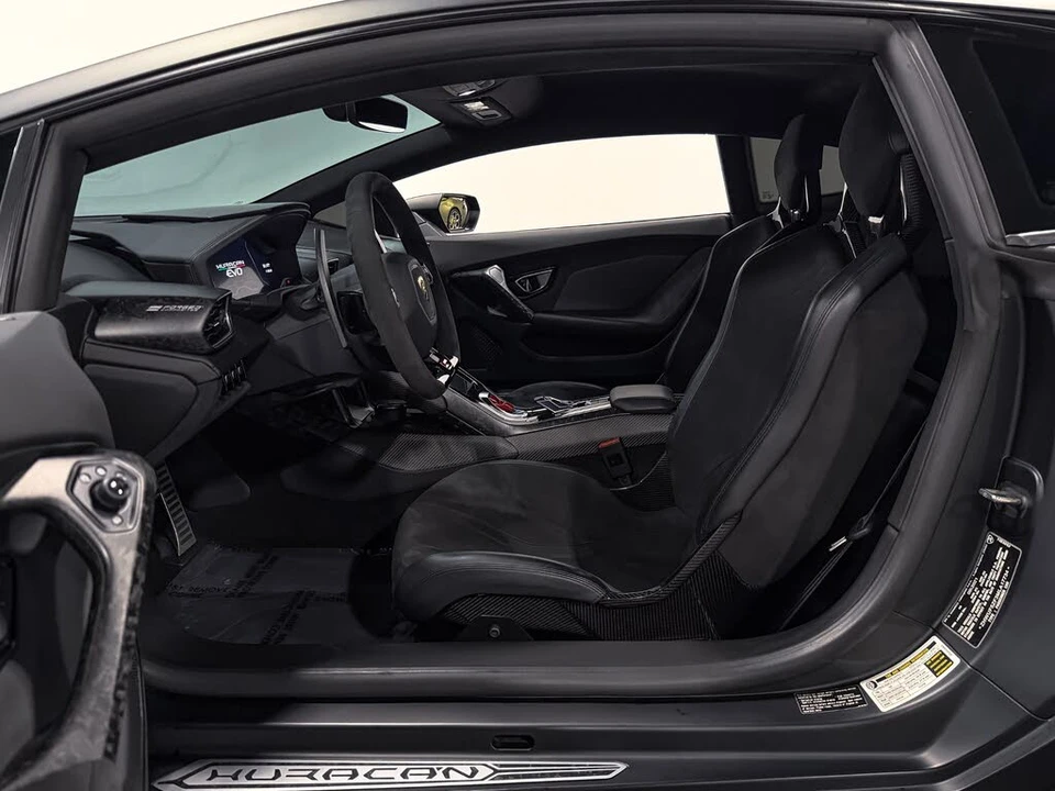2021 Lamborghini Huracan LP610-2 EVO - Image 12 of 26