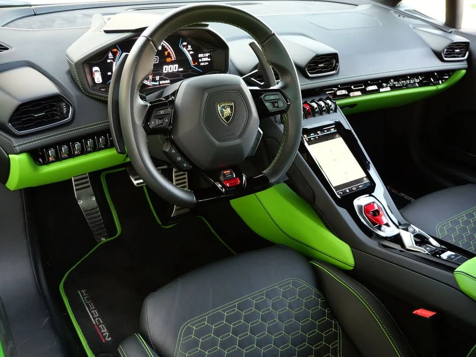 2021 Lamborghini Huracan - Image 14 of 26