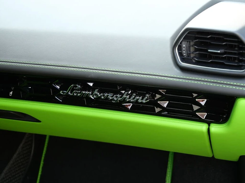 2021 Lamborghini Huracan - Image 23 of 26