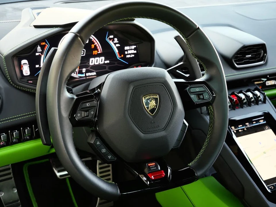 2021 Lamborghini Huracan - Image 15 of 26