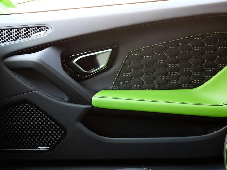 2021 Lamborghini Huracan - Image 17 of 26