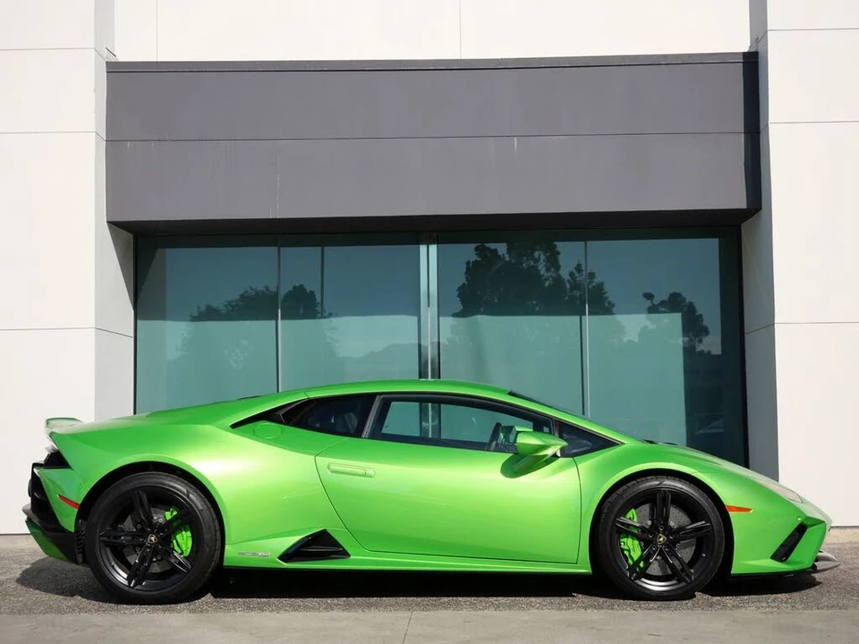 2021 Lamborghini Huracan - Image 2 of 26
