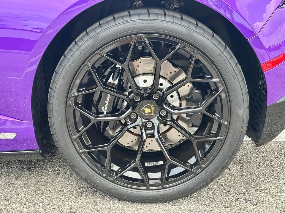 2021 Lamborghini Huracan - Image 16 of 29