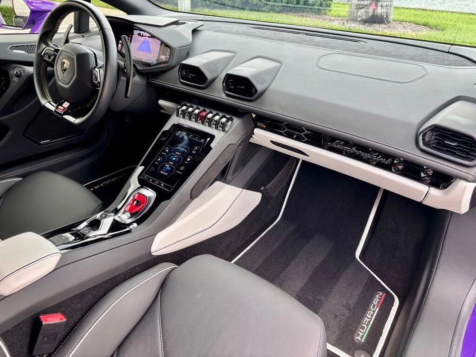 2021 Lamborghini Huracan - Image 21 of 29