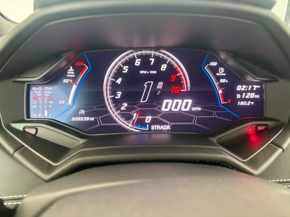 2021 Lamborghini Huracan - Image 12 of 29