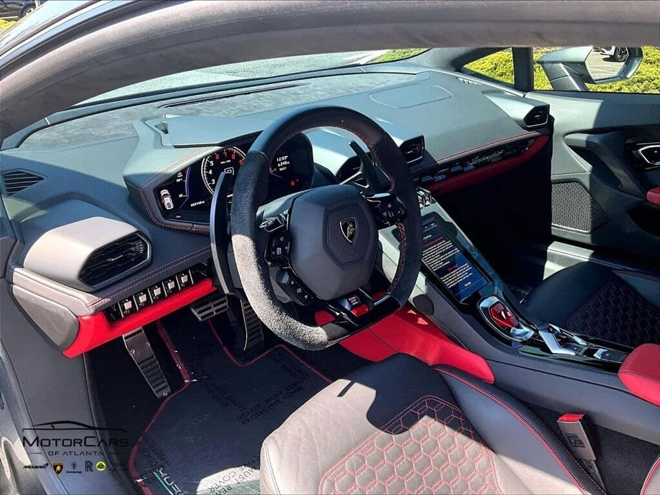 2021 Lamborghini Huracan - Image 12 of 29