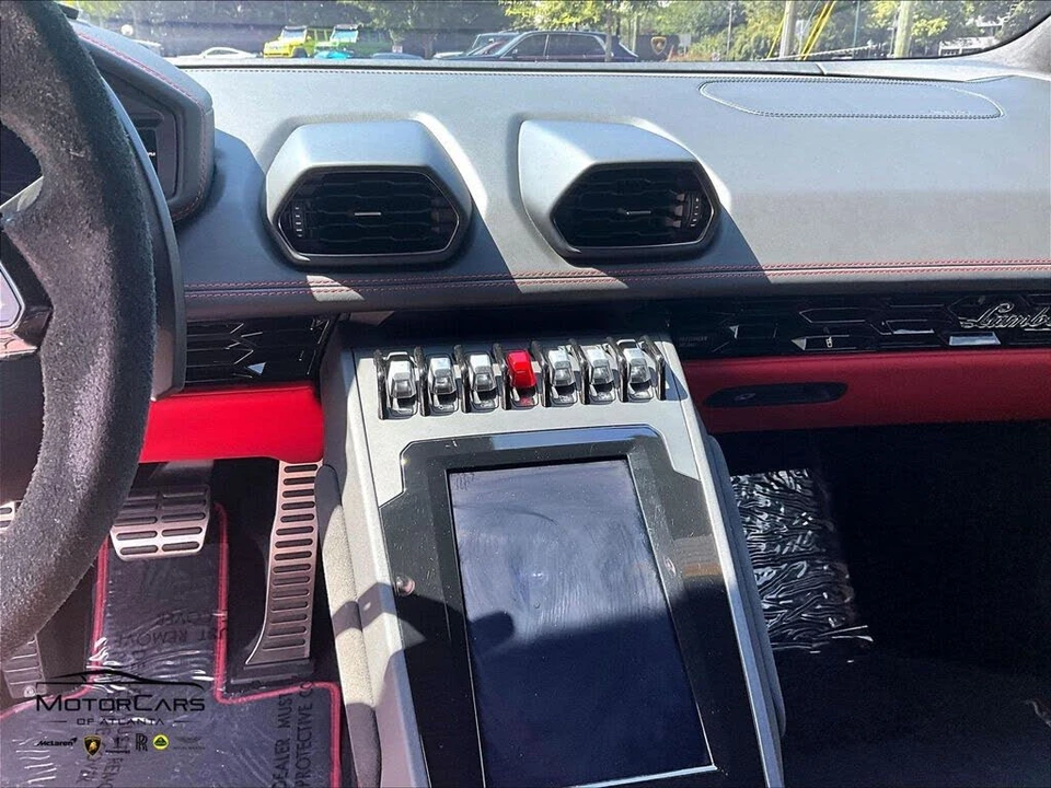 2021 Lamborghini Huracan - Image 7 of 29