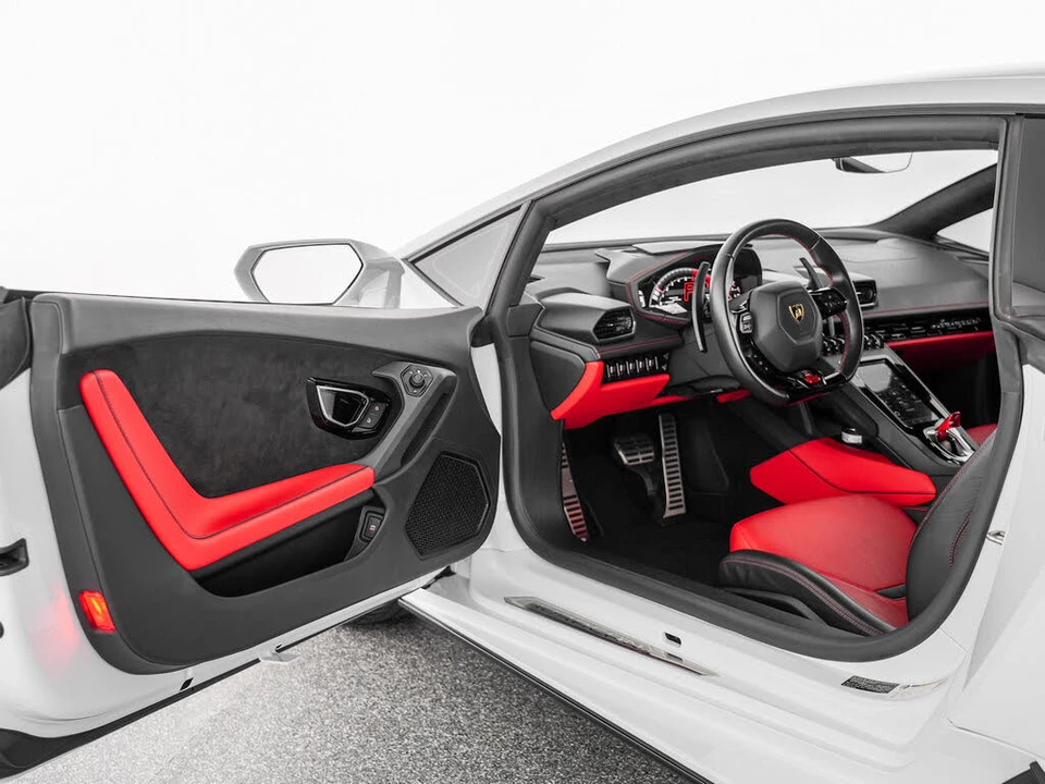 2021 Lamborghini Huracan - Image 12 of 31