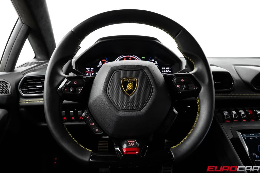 2021 Lamborghini Huracan - Image 30 of 31