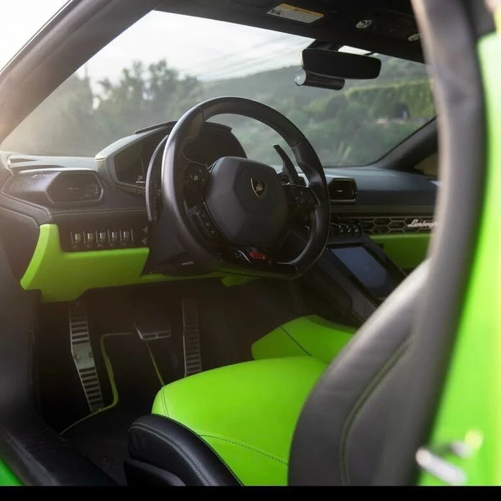 2021 Lamborghini Huracan - Image 8 of 10