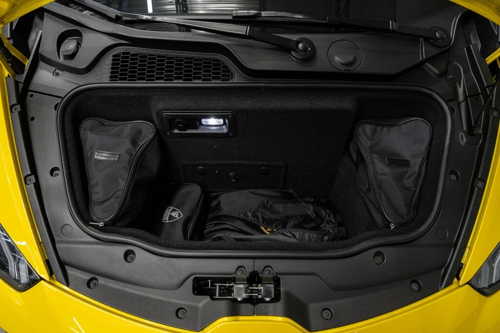 2021 Lamborghini Huracan - Image 18 of 31