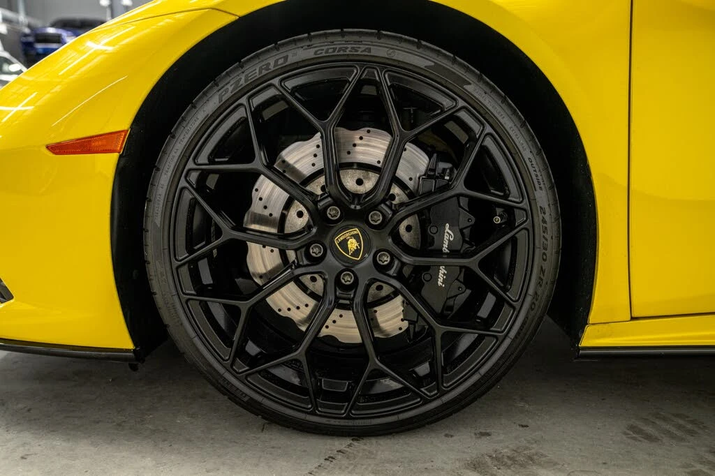 2021 Lamborghini Huracan - Image 9 of 31