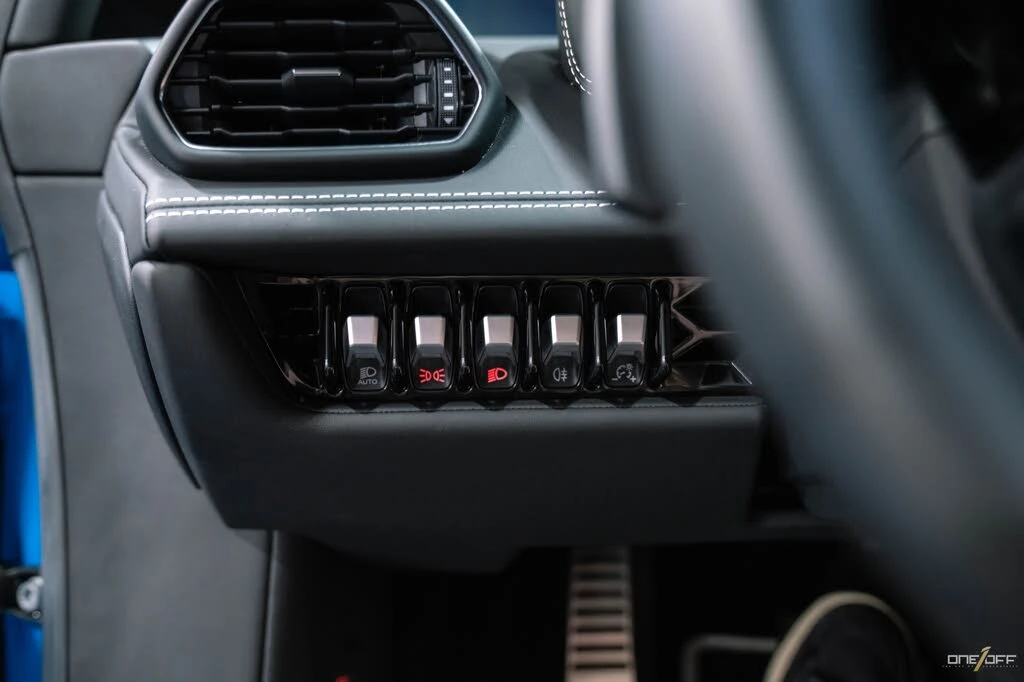 2021 Lamborghini Huracan - Image 27 of 30