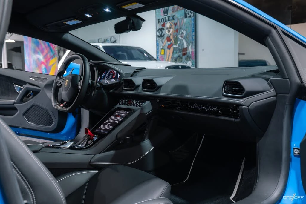2021 Lamborghini Huracan - Image 2 of 30