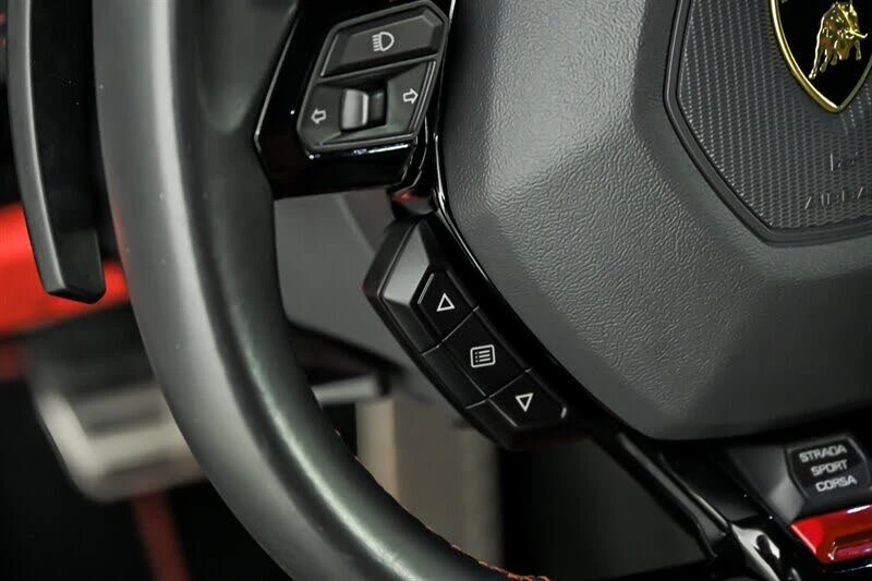 2021 Lamborghini Huracan - Image 19 of 31