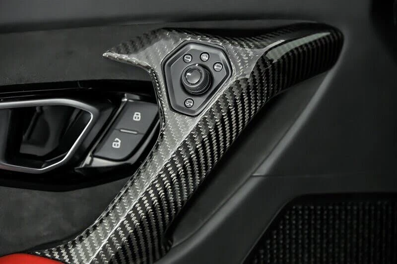 2021 Lamborghini Huracan - Image 14 of 31