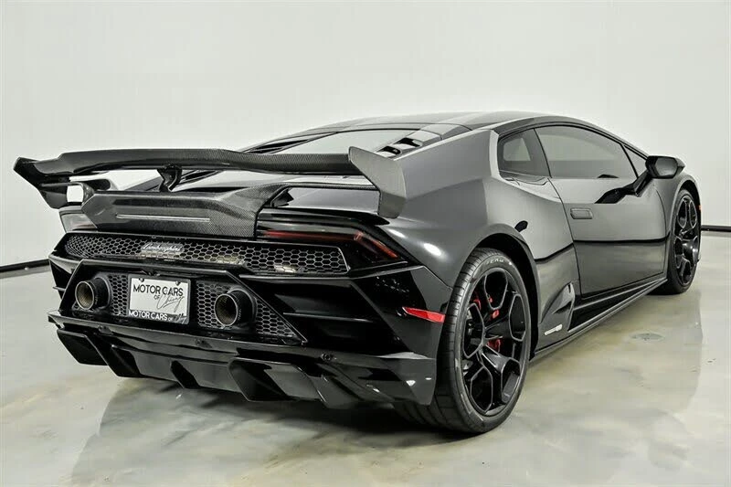 2021 Lamborghini Huracan - Image 9 of 31