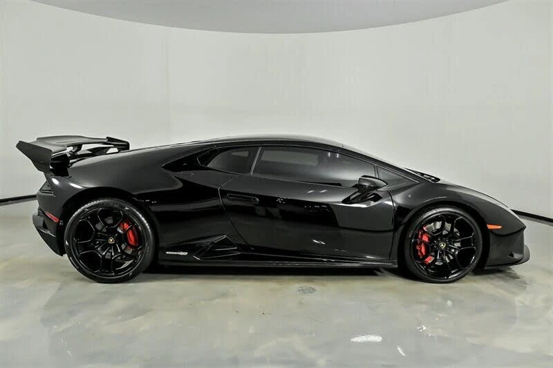2021 Lamborghini Huracan - Image 10 of 31