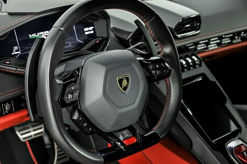 2021 Lamborghini Huracan - Image 18 of 31