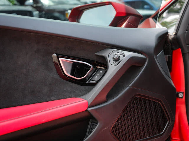 2021 Lamborghini Huracan - Image 15 of 31