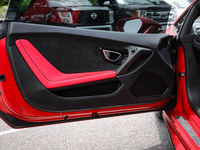 2021 Lamborghini Huracan - Image 14 of 31