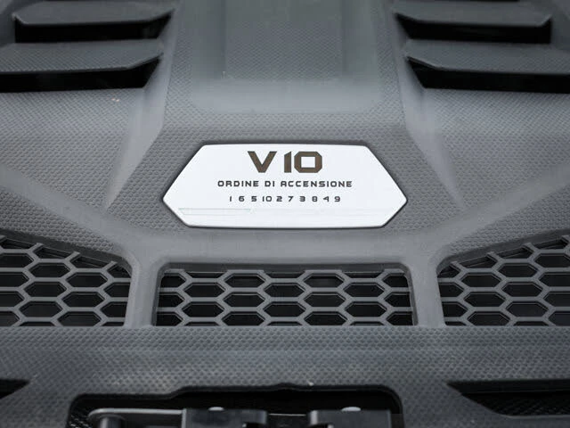 2021 Lamborghini Huracan - Image 30 of 31