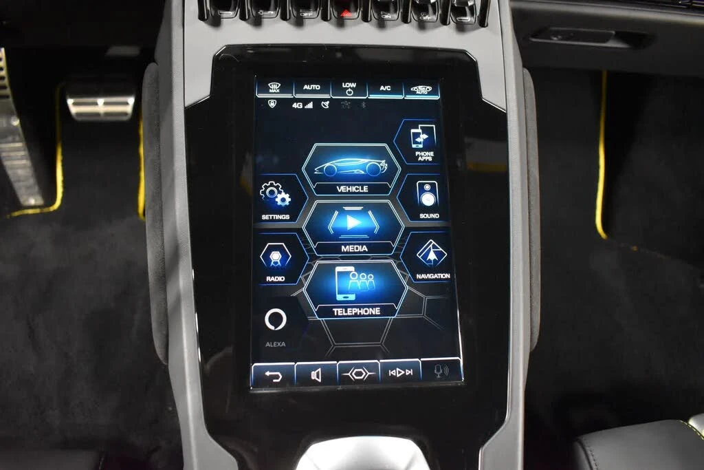 2021 Lamborghini Huracan - Image 19 of 28