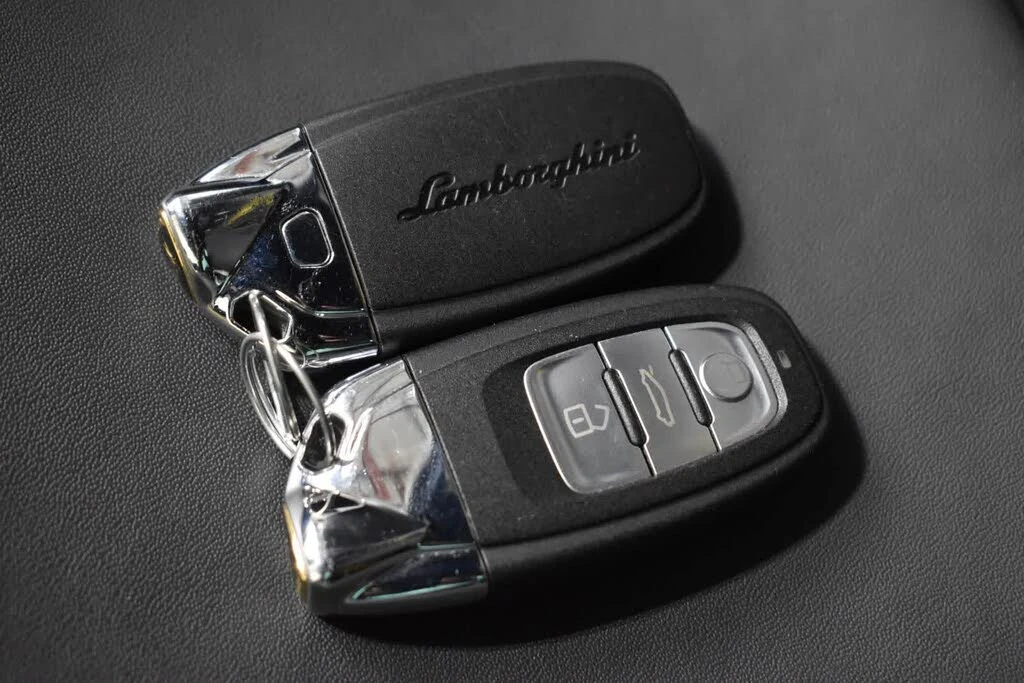 2021 Lamborghini Huracan - Image 28 of 28