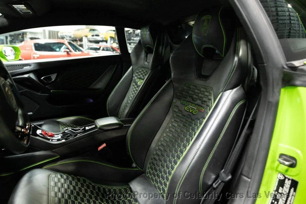 2021 Lamborghini Huracan - Image 29 of 31