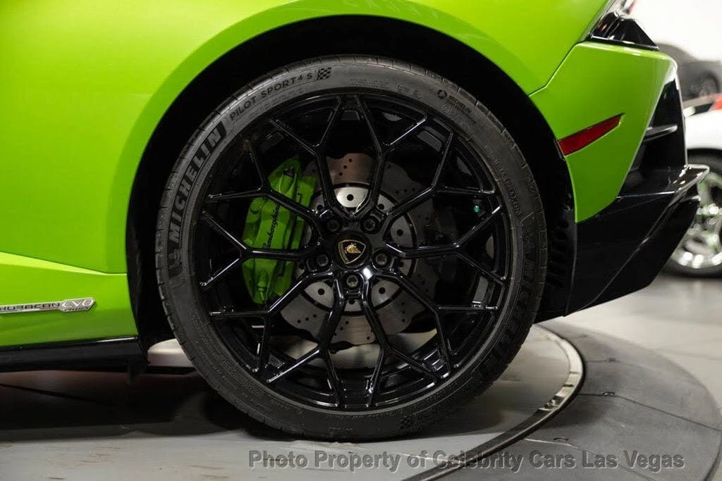 2021 Lamborghini Huracan - Image 18 of 31