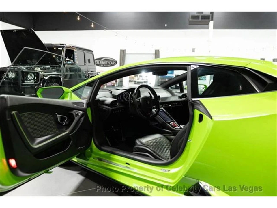 2021 Lamborghini Huracan - Image 27 of 31