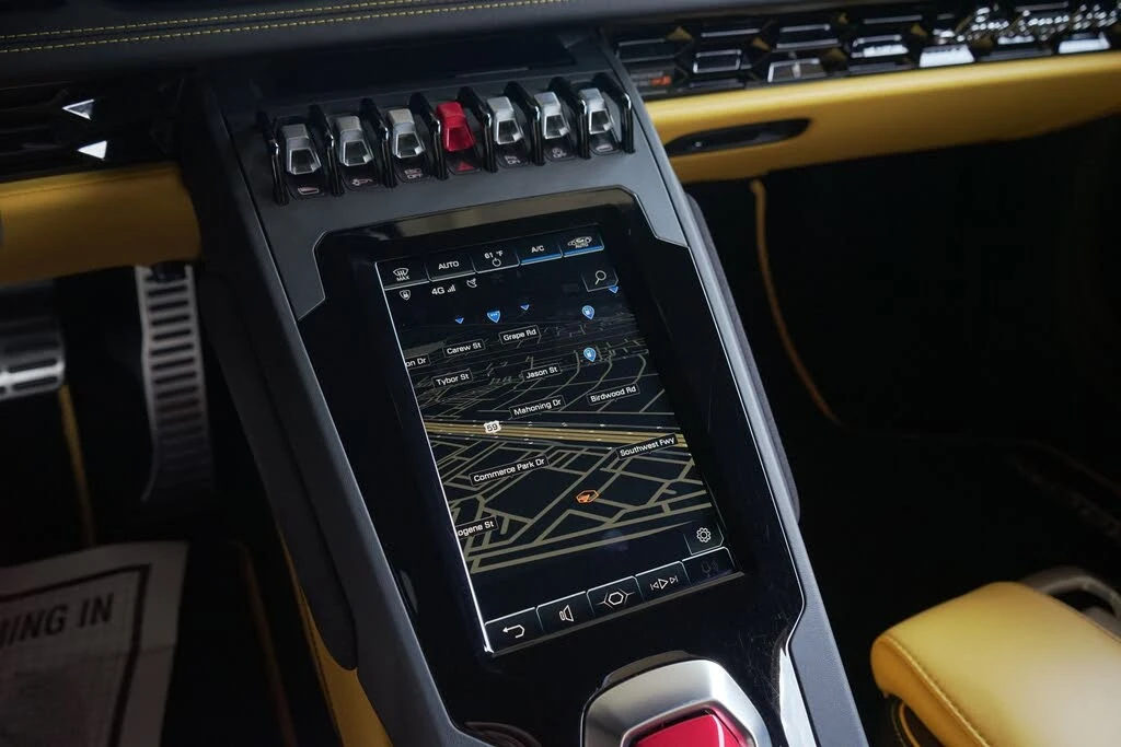 2021 Lamborghini Huracan - Image 15 of 23