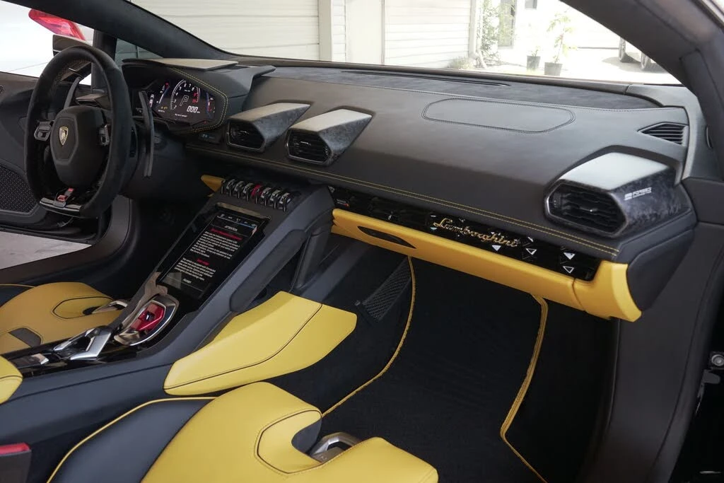 2021 Lamborghini Huracan - Image 10 of 23